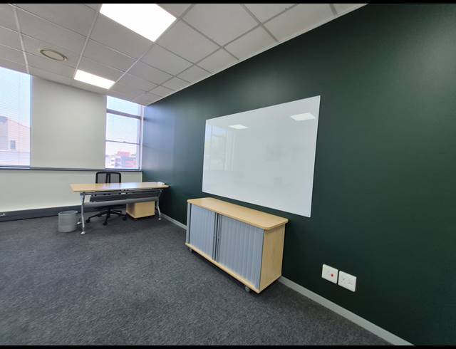 57M² OFFICE TO LET IN SANDTON CENTRAL